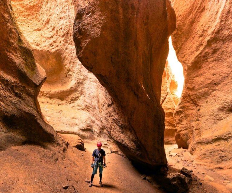 Tenerife: Los Arcos Canyoning Trip with Canyoning Guide